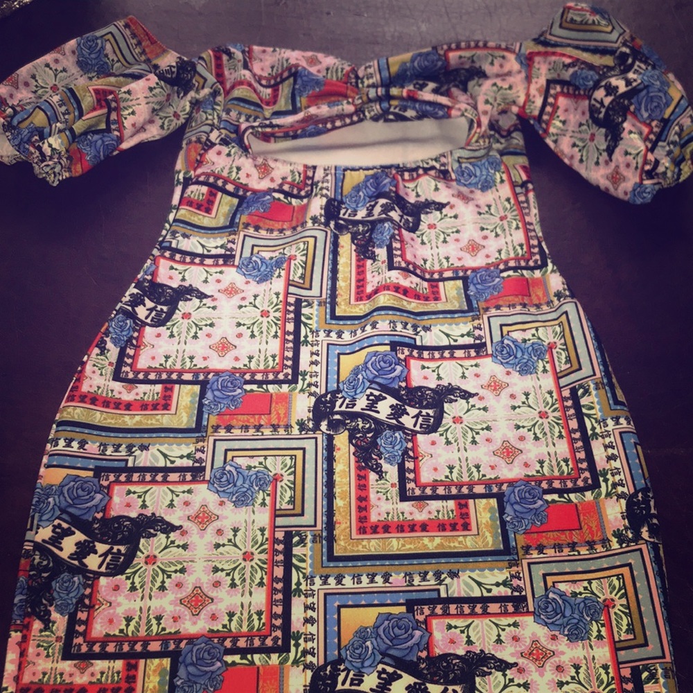 Oriental design midi dress